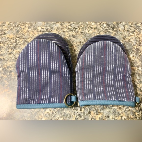 Pot holders Nautica lot of 2 kitchen oven mitts - Picture 2 of 4